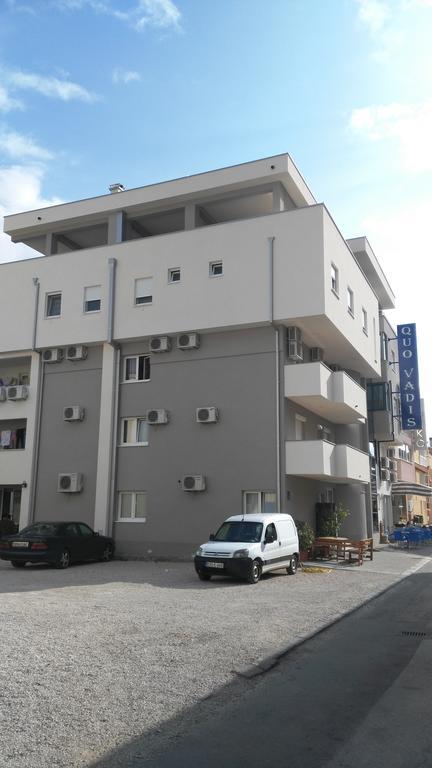 库沃瓦迪住宿加早餐旅馆 Međugorje 外观 照片