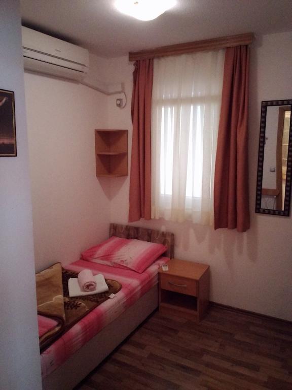 库沃瓦迪住宿加早餐旅馆 Međugorje 外观 照片